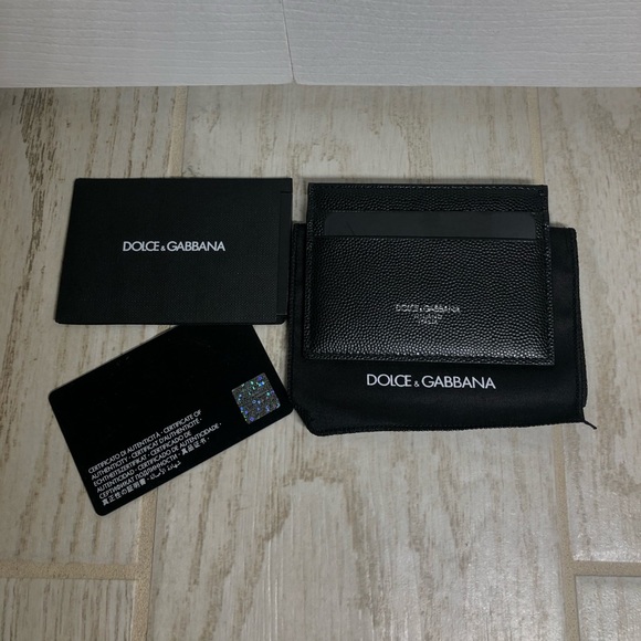**SOLD** NWT Dolce & Gabbana Leather Card Holder - Picture 6 of 7